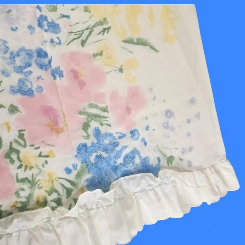 Vintage 70's Watercolor Pastel Floral Full-Sized Sheet Set W/ Ruffle Hem